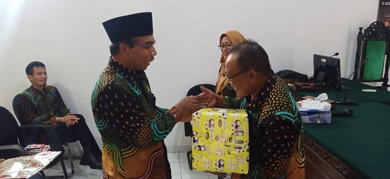 PengTugWakPud 5